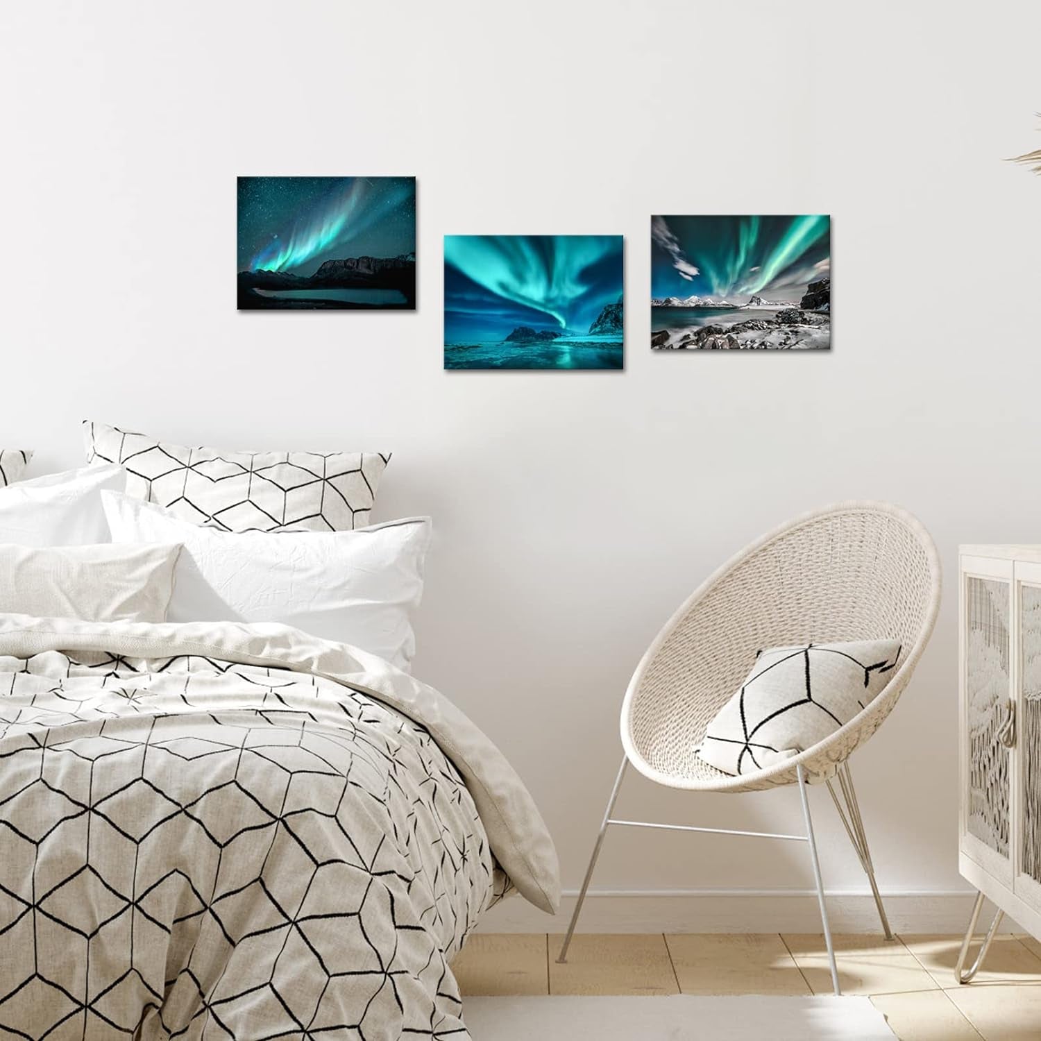 3 Pieces Green Blue Aurora Wall Art Northern Light Canvas Prints on Picture Aurora Borealis Nature Starry Scenery Landscape Painting Modern Wall Decor for Home Bathroom Bedroom Ready to Hang